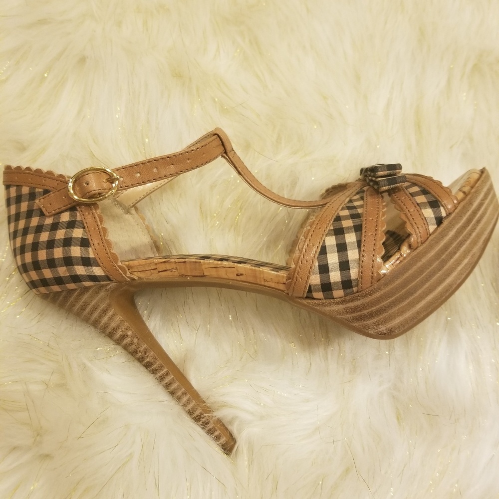 Jessica Simpson Plaid Heels - Picture 3 of 6